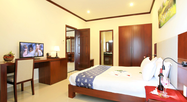 Полулюкс Ban Thach Riverside Hotel & Resort