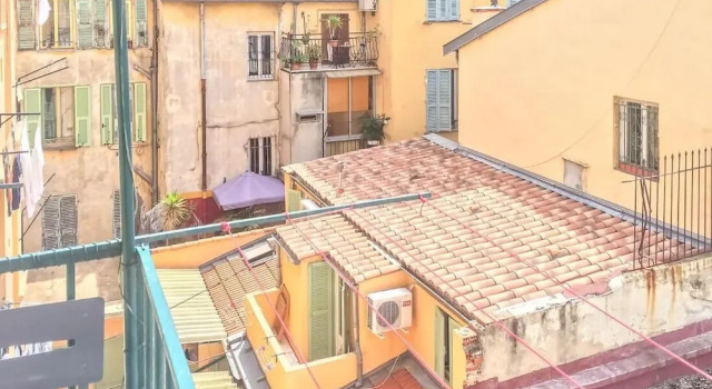Nicolago a mix of vintage and modern, Забронировать Апартаменты/квартира Отели Ниццы с парковкой, Парковка