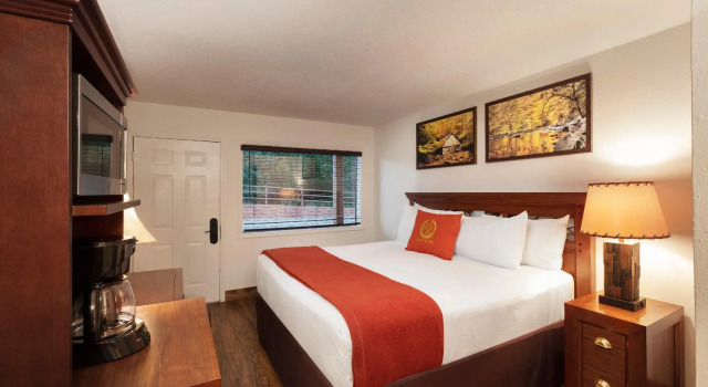 Двухместный номер Standard Westgate Branson Woods Resort