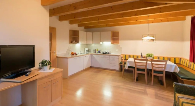 Апартаменты с 2 комнатами с балконом Appartements Steiner