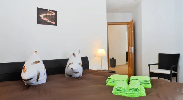 Apartments Residenz Iris, Забронировать Апартаменты/квартира СПА-отели Лейкербад, рядом с Горнолыжный подъемник Геммибан, SPA-услуги