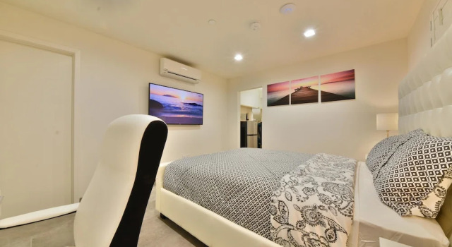 Stylish and Modern Private Bedroom Across Beach