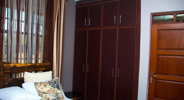 Minachai House Bnb