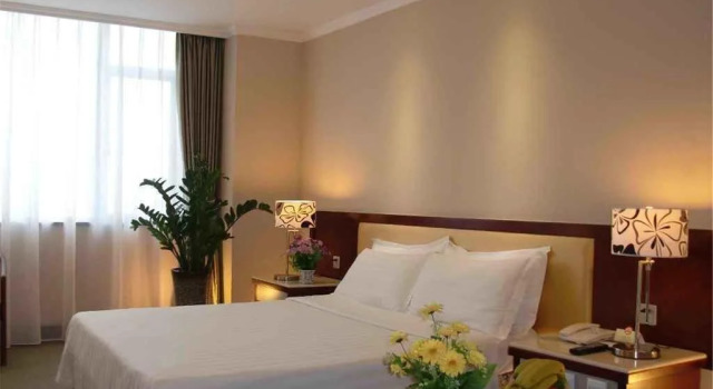 L Hotel Lianhua, Boek Hotel Hotels in Guangdong met parkeren, Parkeren