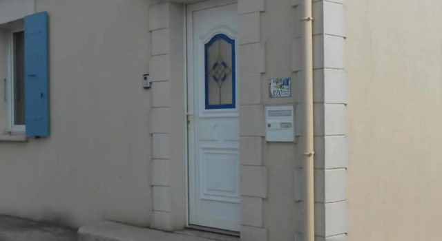 La Roche bleue, Rezerwuj Hotel Hotele w Charente-Maritime z parkingiem, Parking