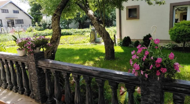 Апартаменты Apartmani Odmor i Mir