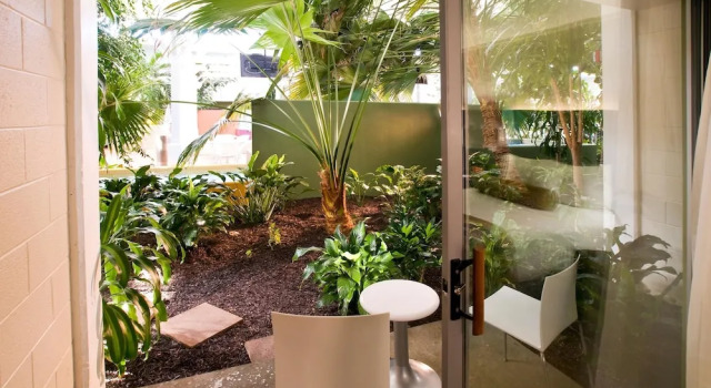 Двухместный номер Standard с видом на бассейн Oasis Hotel and Conv Center, an Ascend Collection Hotel