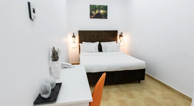 Двухместный номер Economy Poet Palace Bucharest