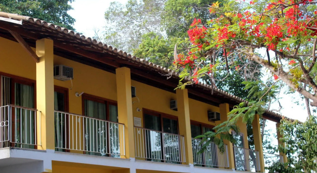 Hotel Mundaí Praia Camping e Est para Mh, Забронировать Кемпинг  
