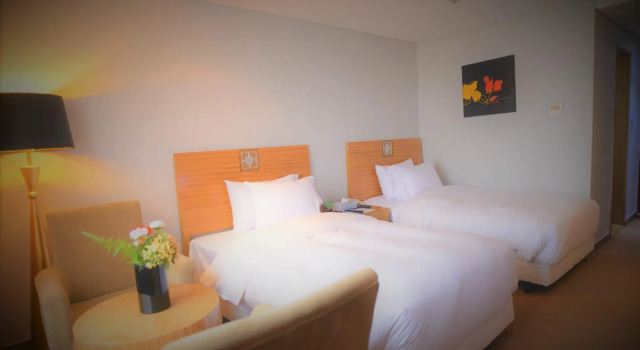 Pohang Philos Hotel, Забронировать Отель Отели провинции Кёнсан-Пукто с парковкой, Парковка