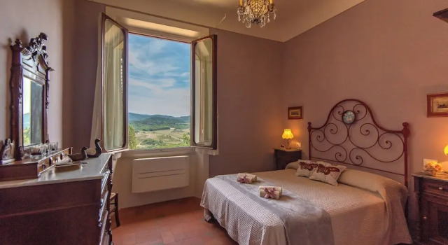Двухместный номер Standard с красивым видом из окна Agriturismo Villa Ulivello in Chianti