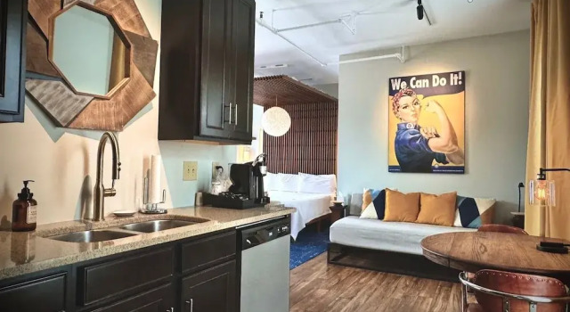 Студия Executive Hart House Hotel