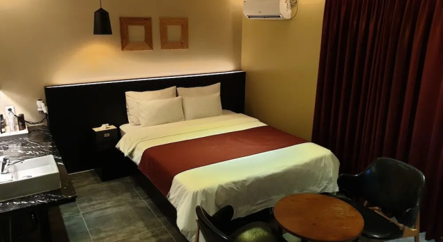 Hotel Bandi