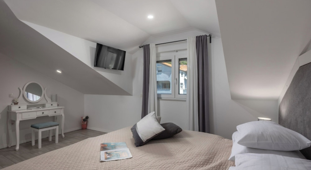 Holiday Home Manea by Interhome, Забронировать Вилла Отели Приморско-Горанской жупания 3 звезды, 3*