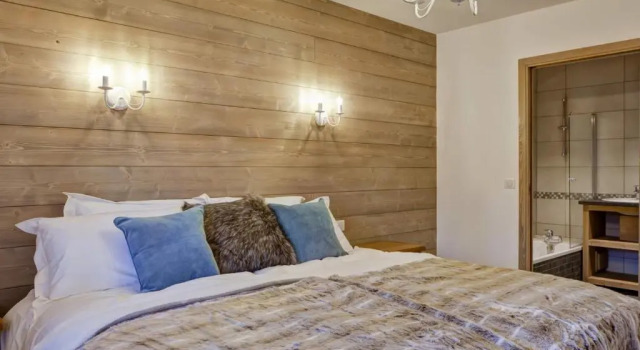 Appartement La Tania, 5 pièces, 12 personnes - FR-1-513-17, Prenota Appartamento Hotel a Alvernia con parcheggio, Parcheggio