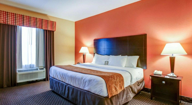 Comfort Suites At Rivergate Mall, Buchen Sie Hotel Goodlettsville Tennessee