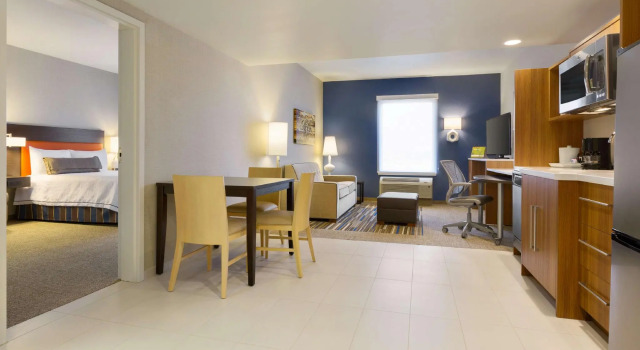 Двухместный люкс Home2 Suites by Hilton Phoenix Chandler