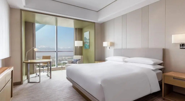Номер Deluxe Courtyard by Marriott Yinchuan