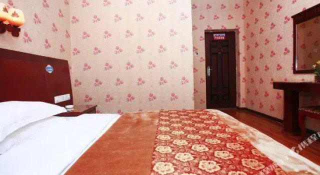 Tiancheng Hotel, Rezerwuj Hotel Dali Yunnan