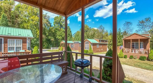 Шале Superior Maggie Valley Cabin Rentals