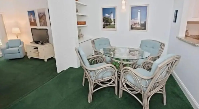 298 Stoney Creek Villa at The Sea Pines Resort, Забронировать Курортный отель Отели Хилтон-Хед-Айленд с парковкой, рядом с Stan Smith Tennis Academy, Парковка