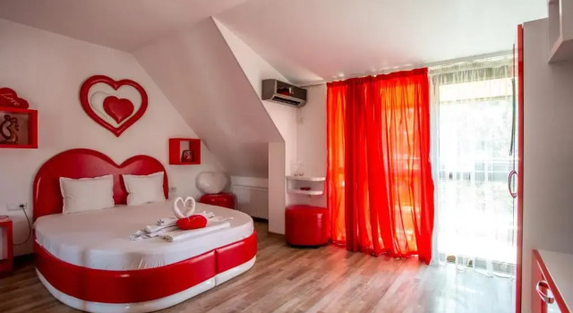 Двухместный номер Deluxe с балконом и с красивым видом из окна Lombardi Family Hotel