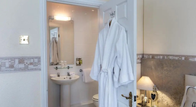 Семейный люкс Clifton Villa Guest House