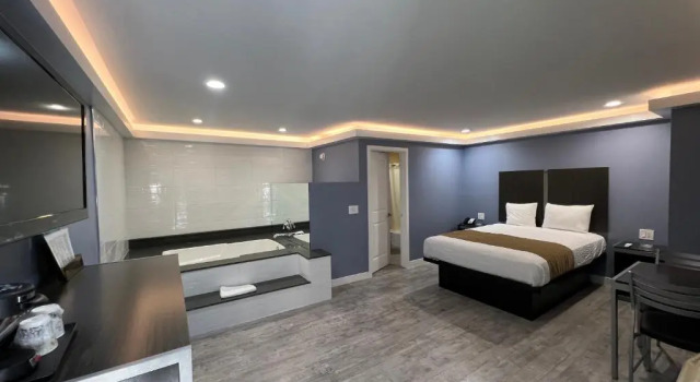 Люкс Deluxe Deluxe Inn Hawthorne/ LAX