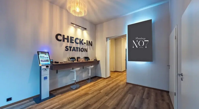 Residency NO7, Rezervasyon Otel Berlin Almanya, Berlin Alman Operası yakınında