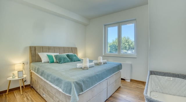 Apartments Labar, Забронировать Апартаменты/квартира Отели Биоград-на-Мору с бассейном, рядом с Частный Пляж «Кемп Сенди», Бассейн