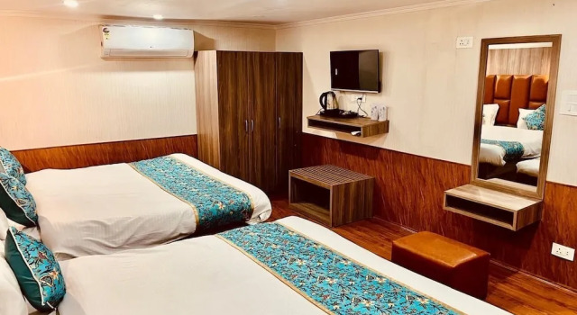 Hotel Su Casa by Stay Kashmir
