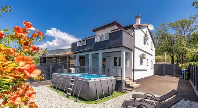 Коттедж Pool House Beba Tribalj Lake