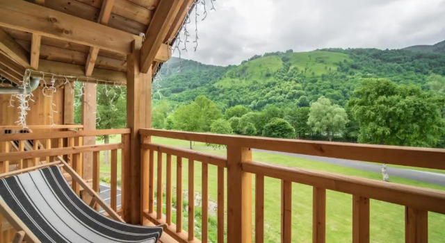 Семейный номер Standard с балконом Mercure Peyragudes Loudenvielle Pyrénées
