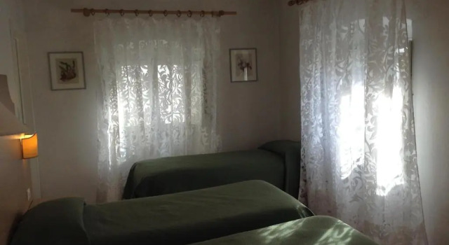 Трёхместный номер Standard Albergo Giugni