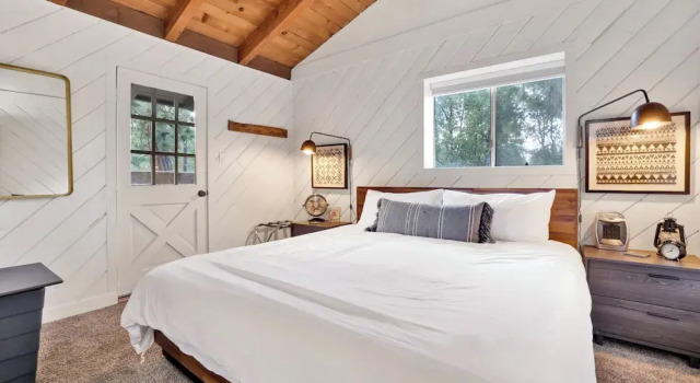 Large Bear Lodge #2488, Забронировать Дом для отпуска Биг-Бэар-Сити San Bernardino Mountains