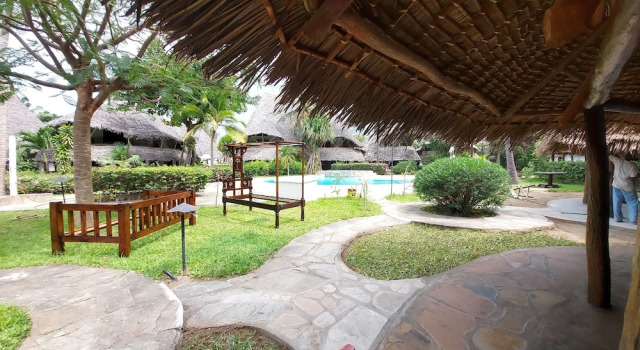 Terrys Harbour Key Cottage, Забронировать Вилла Отели Малинди 3 звезды, рядом с Betty's Boutique, 3*