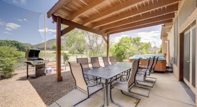 Коттедж с 5 комнатами Red Rock State Park Views: Sedona Home w/ Fire Pit