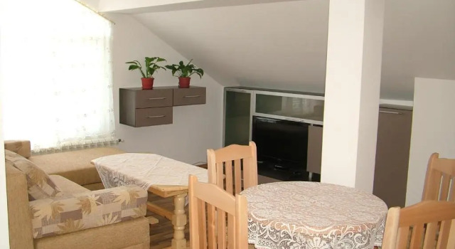 Kisiovi Apartment, Забронировать Апартаменты/квартира Отели провинции Смоляна с парковкой, Парковка