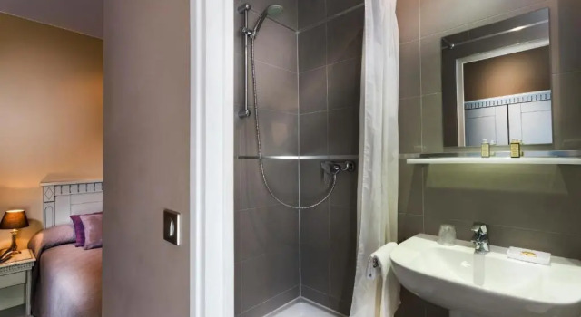 Одноместный номер Standard Hôtel Donjon Vincennes