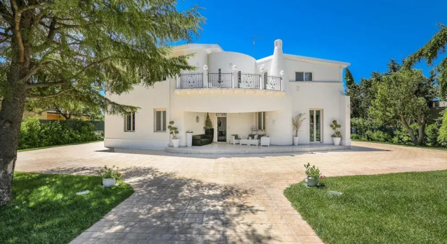 1836 La Perla Bianca Luxury Spa by Perle di Puglia, Book Ferieresort Resorthoteller i Oria, Ferieresort