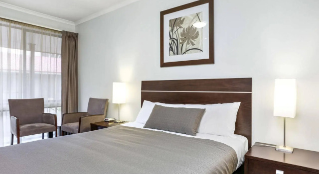 Elm Tree Motel, Забронировать Мотель Уоррнамбул Великая океанская дорога, рядом с Albert Park