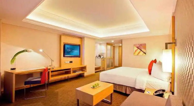 Двухместный номер Standard Novotel Clarke Quay