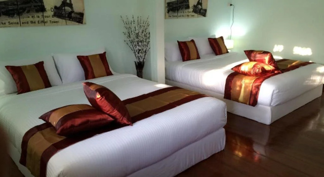 Maliwan Holiday Home, Забронировать Дом для отпуска Отели Южного Таиланда с парковкой, Парковка