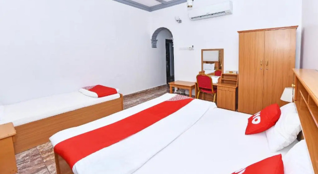 Трёхместный номер Standard OYO 139 Al Ghadeer Hotel Apartments
