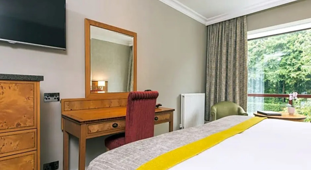 Номер Executive Everglades Hotel