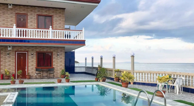 RedDoorz Plus at Billys Resort Oslob, Prenota Resort Hotel economici a Oslob