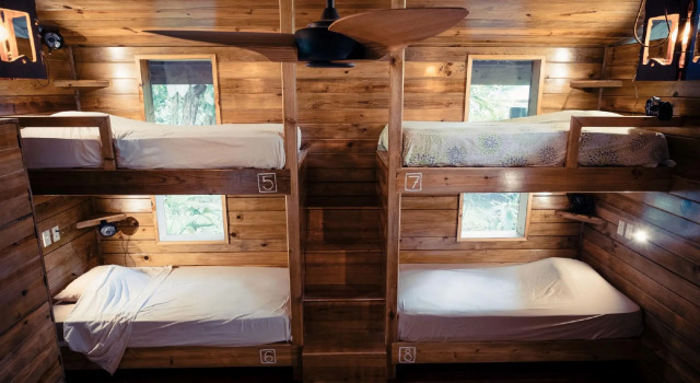 Кровать в общем номере Palmar Beach Lodge