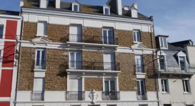 Le fontaine Saint Malo Le Sillon vue mer 6 personnes, Rezerwuj Hotel  