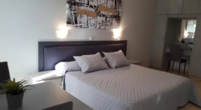 Aparthotel 4 stars Germasogeia, Boek Hotel Germasogeia 