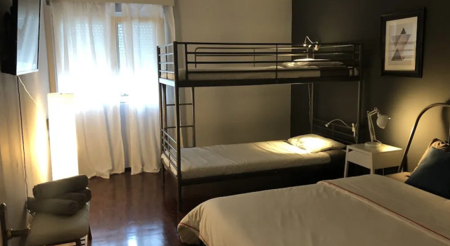 MàHouse GuestHouse, Забронировать Отель Отели Лиссабона 3 звезды, рядом с Olivais Metro Station, 3*